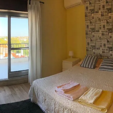 Carcavelos Beach House