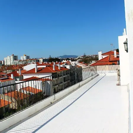 Gasthof Carcavelos Beach House *